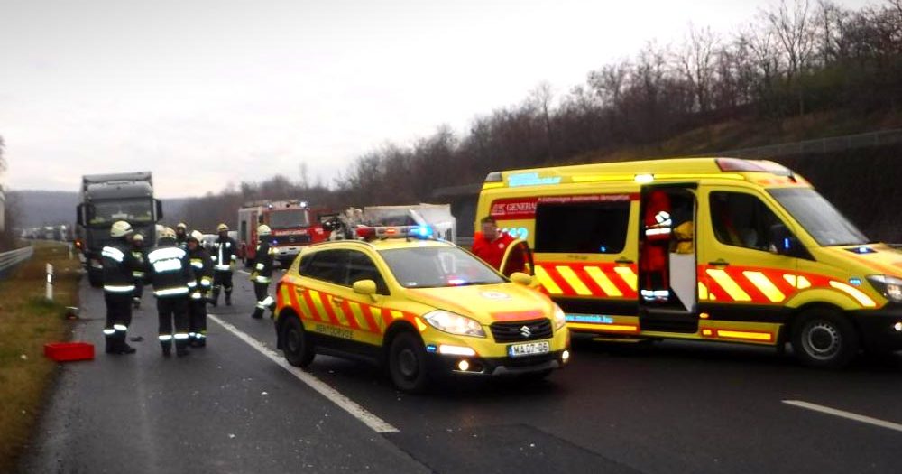 Enyingen volt járőr az a rendőr, akit halálra gázoltak az M70-es autópálya egyik pihenőjében