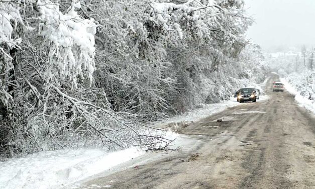 Brutális havazás és ónos eső béníthatja meg az országot, hóátfuások várhatók a Bakonyban