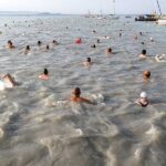 Rengetegen úszták át a Balatont, nem hiszed el, hogy a győztesek mennyi idő alatt tették meg a távot – FOTÓK