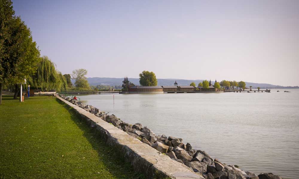 Diákok a Balatonon: ne csak a 8 óra szórakozás, a 8 óra munka is legyen meg!