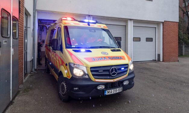 Gyászolnak a siófoki mentősök: egy hónapon belül három bajtársukat veszítették el