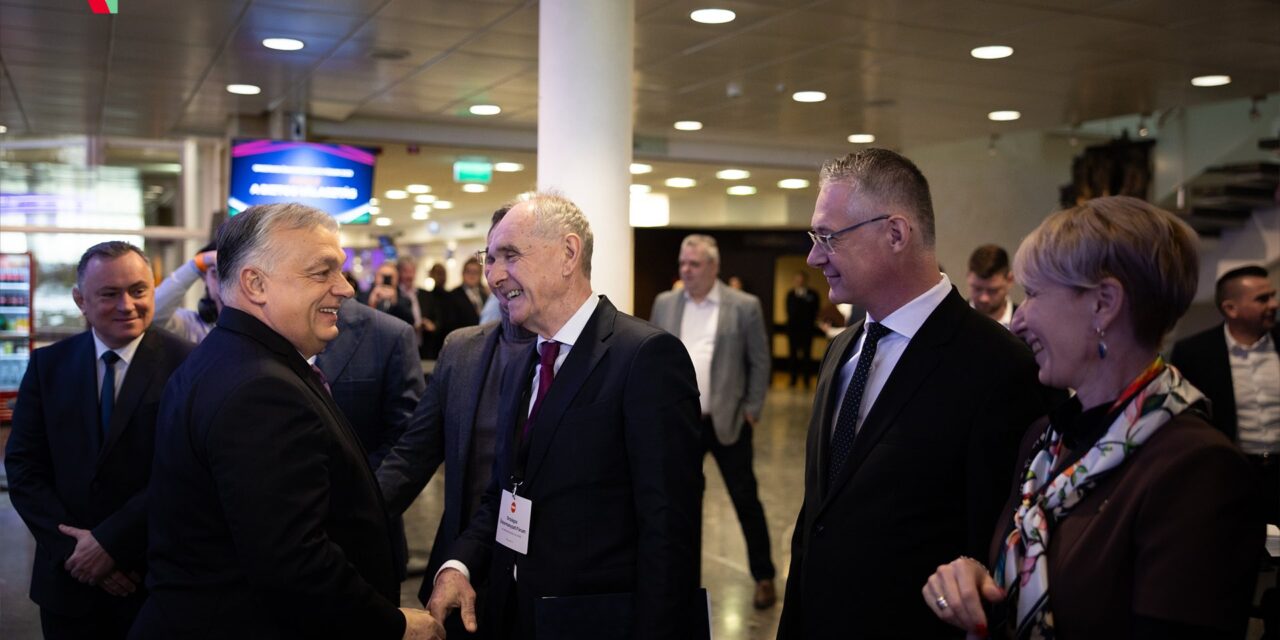 Orbán Viktor bejelentette: a fideszes polgármesterek kell megnyerniük az áprilisi választásokat