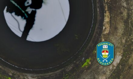 Tragédia Balatonendréden: kútba esett és meghalt egy 44 éves nő
